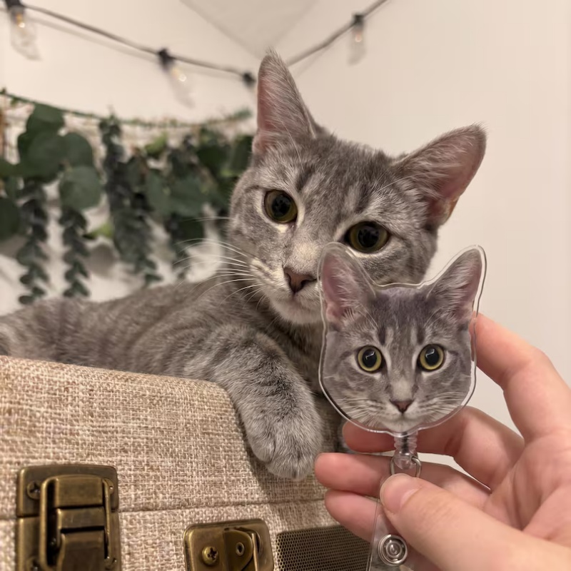 Custom Pet Photo Badge Reel ,P - огляд і ціна Pet Portrait Custom